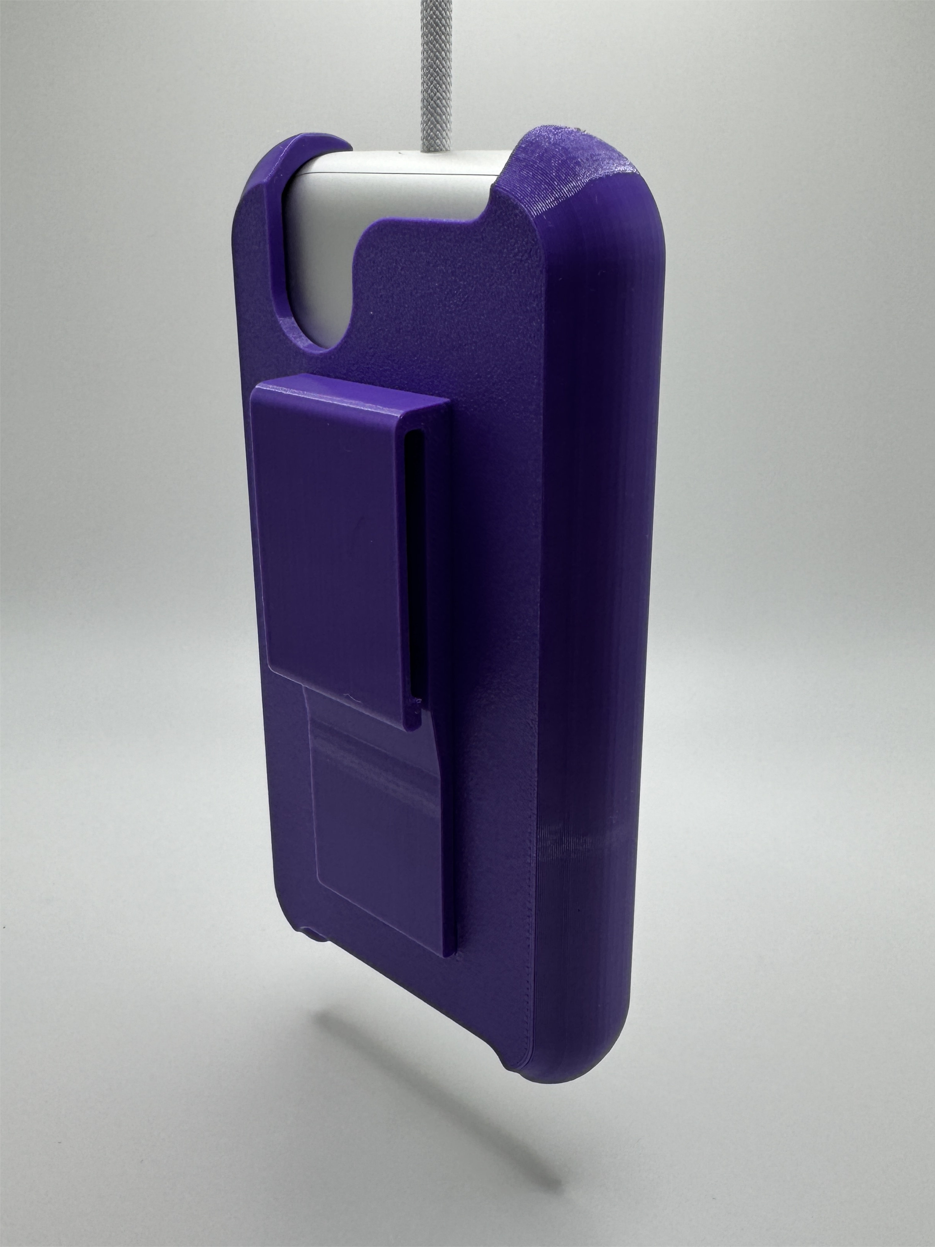 A picture of the holder in Pruple